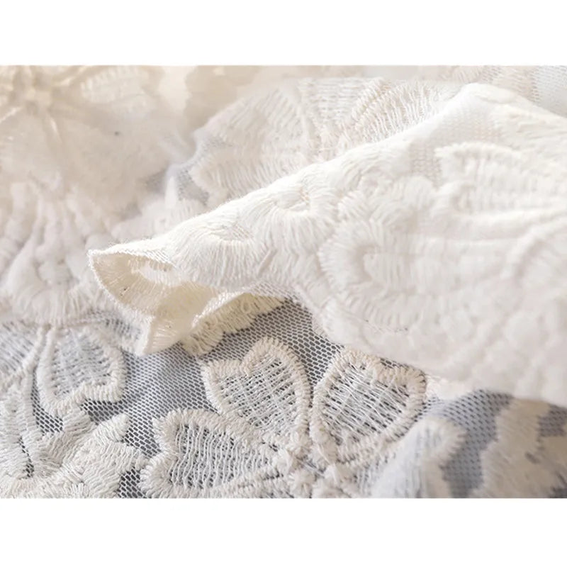 Vestido de Verano de Encaje Blanco NovaTrend