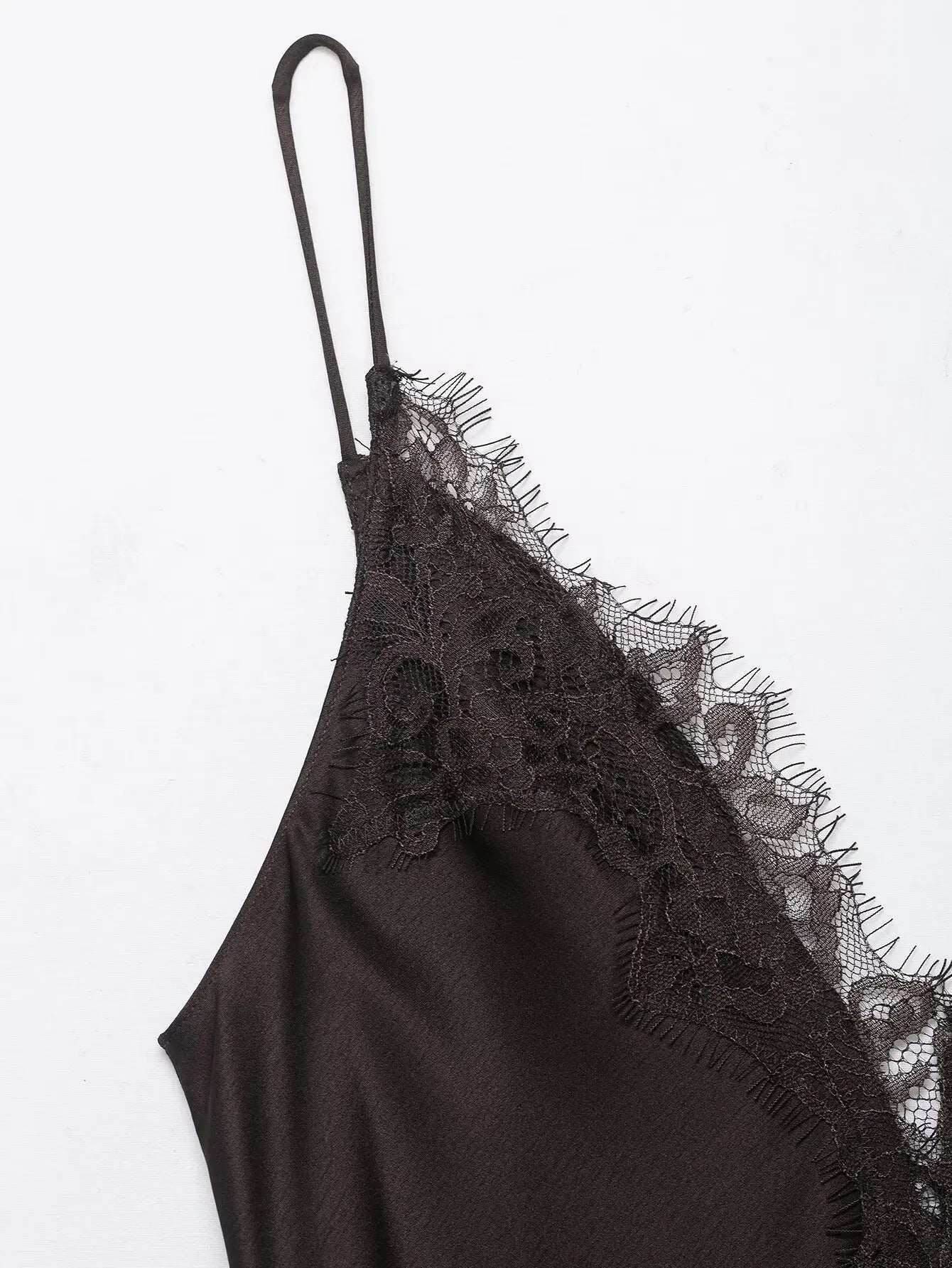 Vestido Midi de Gala con Corte Imperio