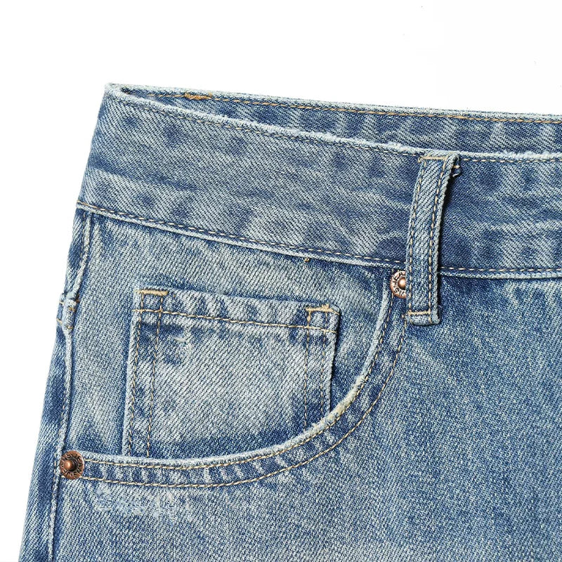 Vaqueros Retro de Tiro Alto con Bajo Deshilachado y Vuelta – Colección Primavera 2026