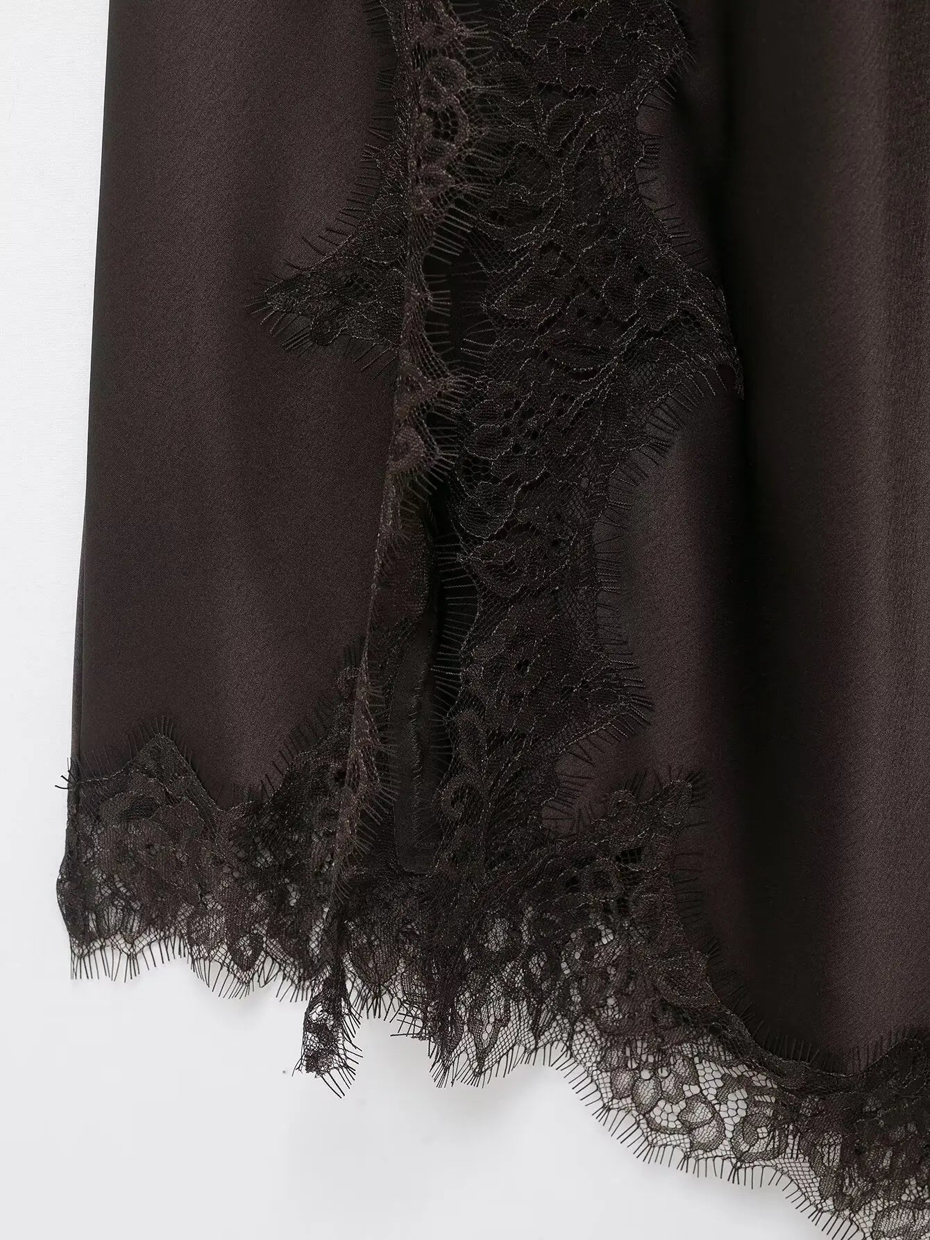 Vestido Midi de Gala con Corte Imperio