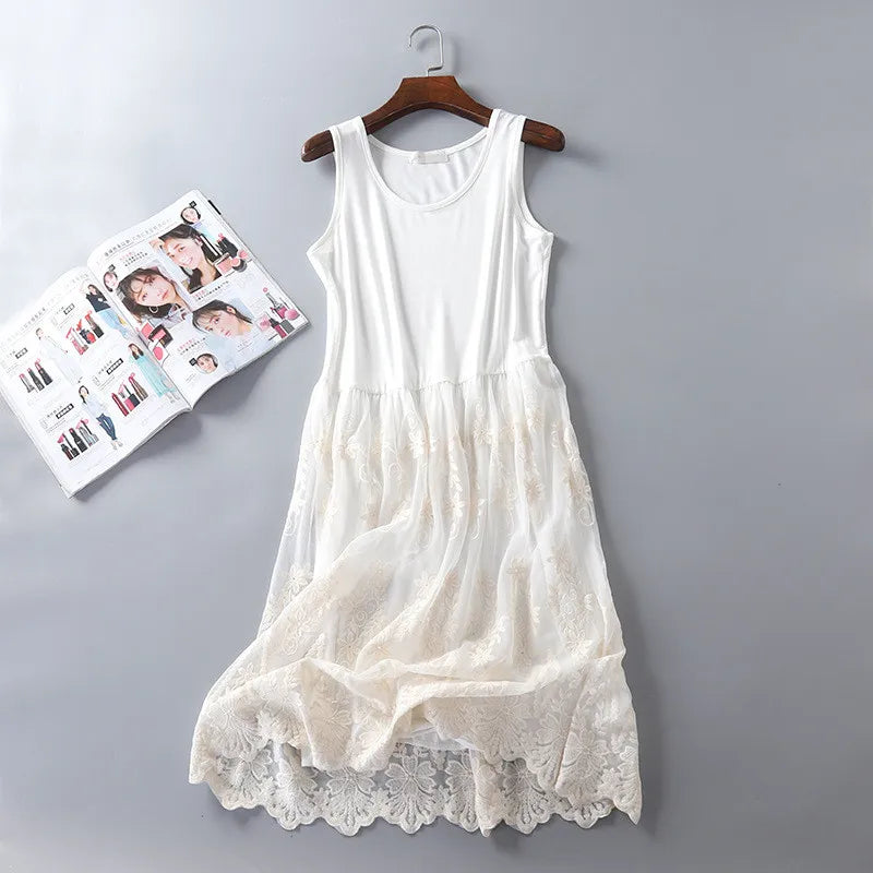 Vestido de Verano de Encaje Blanco NovaTrend